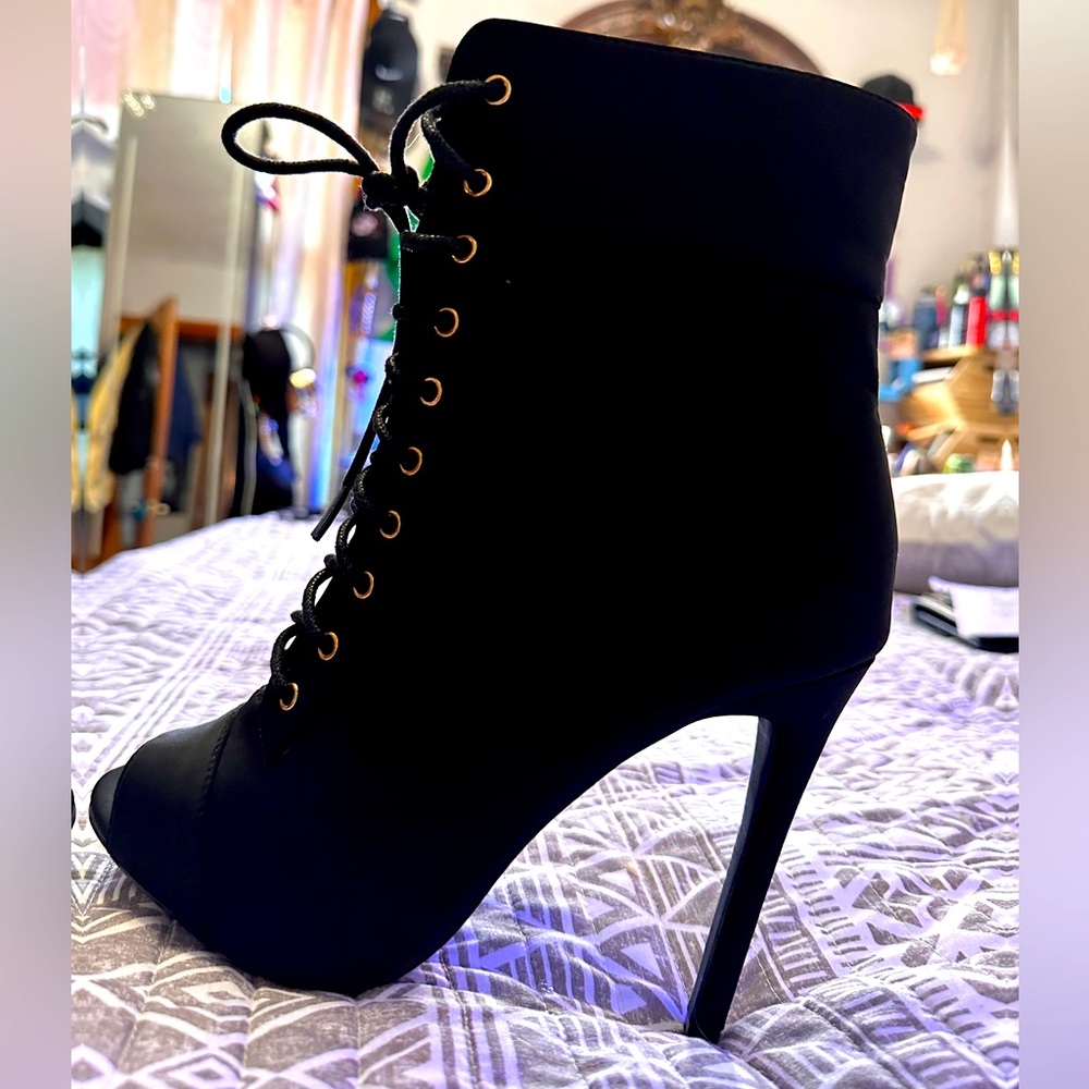 Ankle Lace Up Booties With Skinny Heel  BLACK